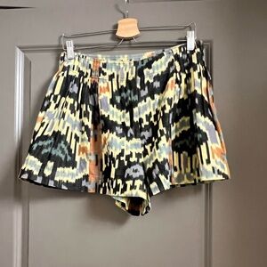 Ulla Johnson Handmade Shorts Size 8 Print Black Green
